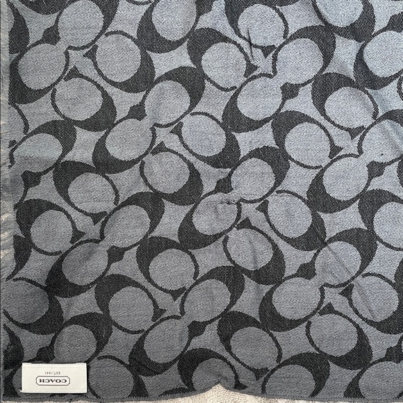 Black Patterned Scarf - Picture 4 of 5